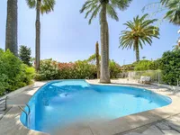 Недвижимость Apartment Croix des Gardes: 8