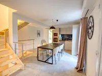 Недвижимость Townhouse Petit Juas: 3