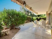 Недвижимость Villa Petit Juas: 2