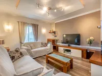 Недвижимость Pembroke Shores Apt: 3