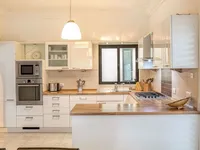 Недвижимость Pembroke Shores Apt: 6