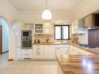 Недвижимость Pembroke Shores Apt: 10