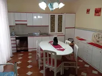Недвижимость St. Noto View Apartment: 4