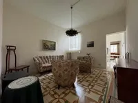 Недвижимость Southern Paola Apartments: 1