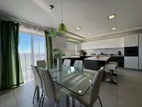 Недвижимость Southern Fgura Residences: 3