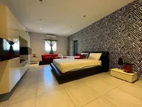 Недвижимость Southern Fgura Residences: 9