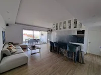 Недвижимость 3 Bedrooms Penthouse For sale in Zakaki, Limassol: 1