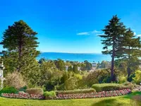 Недвижимость Villa Croix des Gardes: 1