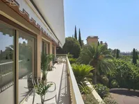 Недвижимость Villa Croix des Gardes: 12