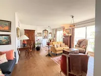 Недвижимость Villa Croix des Gardes: 1