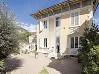 Недвижимость Villa Petit Juas: 1