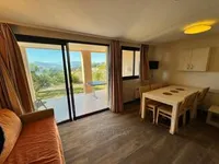 Недвижимость Villa Croix des Gardes: 2