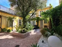 Недвижимость Villa Petit Juas: 19