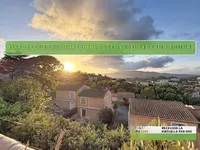 Недвижимость Villa Croix des Gardes: 1