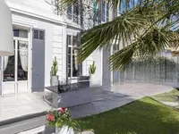 Недвижимость Villa Petit Juas: 2