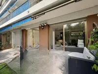 Недвижимость Villa Petit Juas: 2