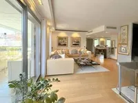 Недвижимость Villa Croix des Gardes: 3