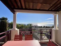 Недвижимость Villa Croix des Gardes: 1