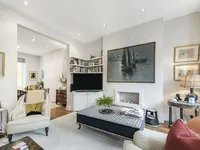 Недвижимость Cathcart Road: 13