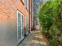 Недвижимость Elystan Street: 10