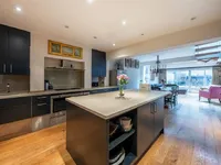 Недвижимость Fulham Road: 1