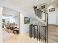 Недвижимость Roland Way: 29