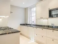 Недвижимость Cheyne Court, Old Chelsea: 2