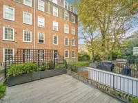 Недвижимость Redcliffe Square: 9