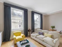 Недвижимость Tregunter Road: 12