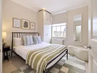 Недвижимость Langton Street: 6