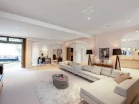 Недвижимость Roland Gardens, South Kensington: 11