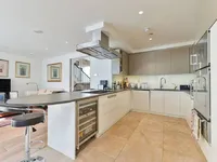 Недвижимость Roland Way, South Kensington: 10