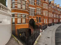 Недвижимость Hans Road: 7