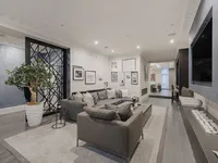 Недвижимость Hans Road: 11