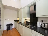 Недвижимость Egerton Gardens: 31