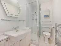 Недвижимость Cathnor Road: 1