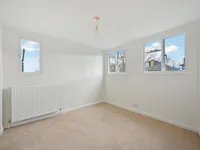 Недвижимость Cathnor Road: 11