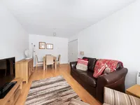 Недвижимость Webber Street: 9