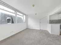 Недвижимость 3 Adamson Road: 7