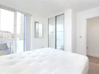 Недвижимость Eltringham Street, Battersea Reach: 13