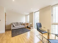 Недвижимость Printers Road, Stockwell: 2