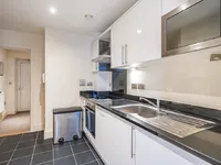 Недвижимость Printers Road, Stockwell: 3