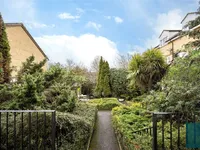 Недвижимость Dover Close, Cricklewood: 9