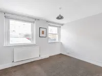 Недвижимость Coldharbour Lane: 14