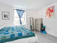 Недвижимость Old Castle Street: 1