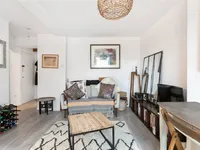 Недвижимость Old Castle Street: 6