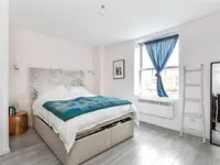 Недвижимость Old Castle Street: 7