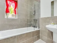 Недвижимость Cambridge Avenue, Kilburn: 5