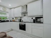 Недвижимость Dollis Hill Lane: 10