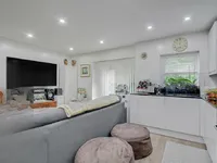 Недвижимость Dollis Hill Lane: 11